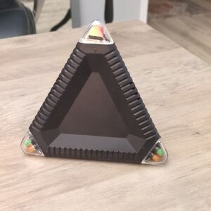 Vintage 1989 Electronic Luminations Pyramid Puzzle Game